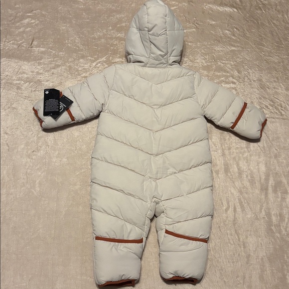 Volcom Infant Snowsuit - Picture 4 of 4